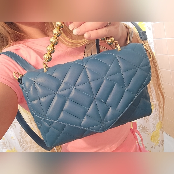 Quilted puff crossbody - Picture 6 of 8